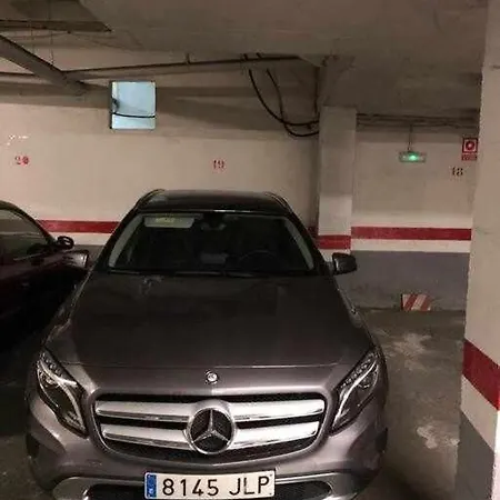 Santa Cruz Parking Incluido Seville